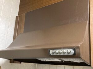 埼玉のキッチン取付け隊　シロッコファンフードの取替　施工前